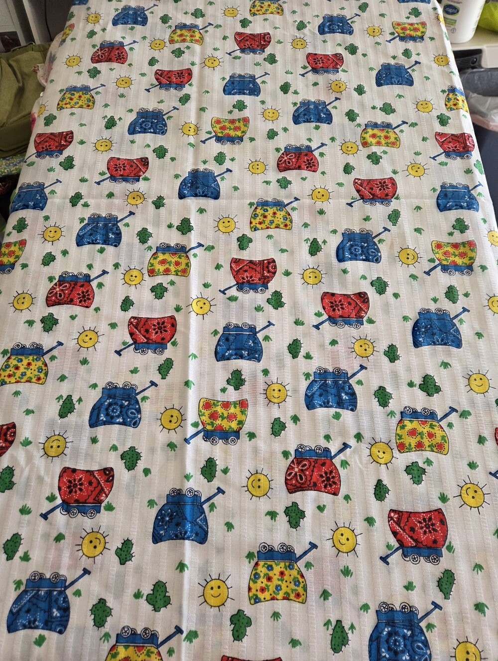 Vintage 1970's - 1980's COVERED WAGONS 100% Cotton Sewing Quilting Craft Fabric